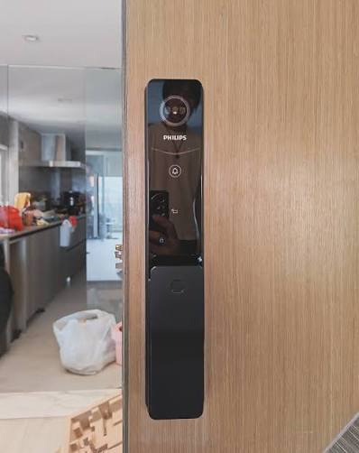 Philips 飛利浦 Alpha Plus DDL704-FVP 3D人臉識別智能門鎖連螢幕貓眼